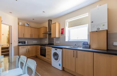 Richmond Road, Plasnewydd, Cardiff - Image 3